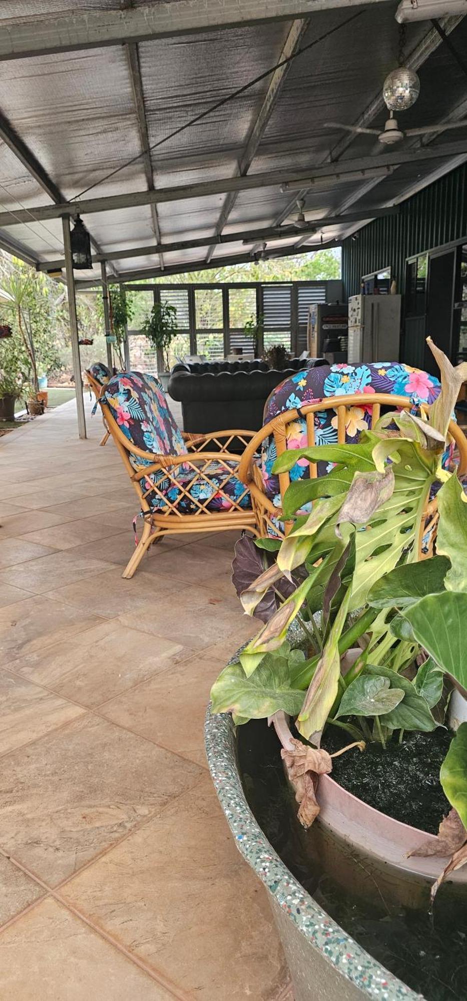Almost Off Grid Tranquillity Katherine Exterior photo